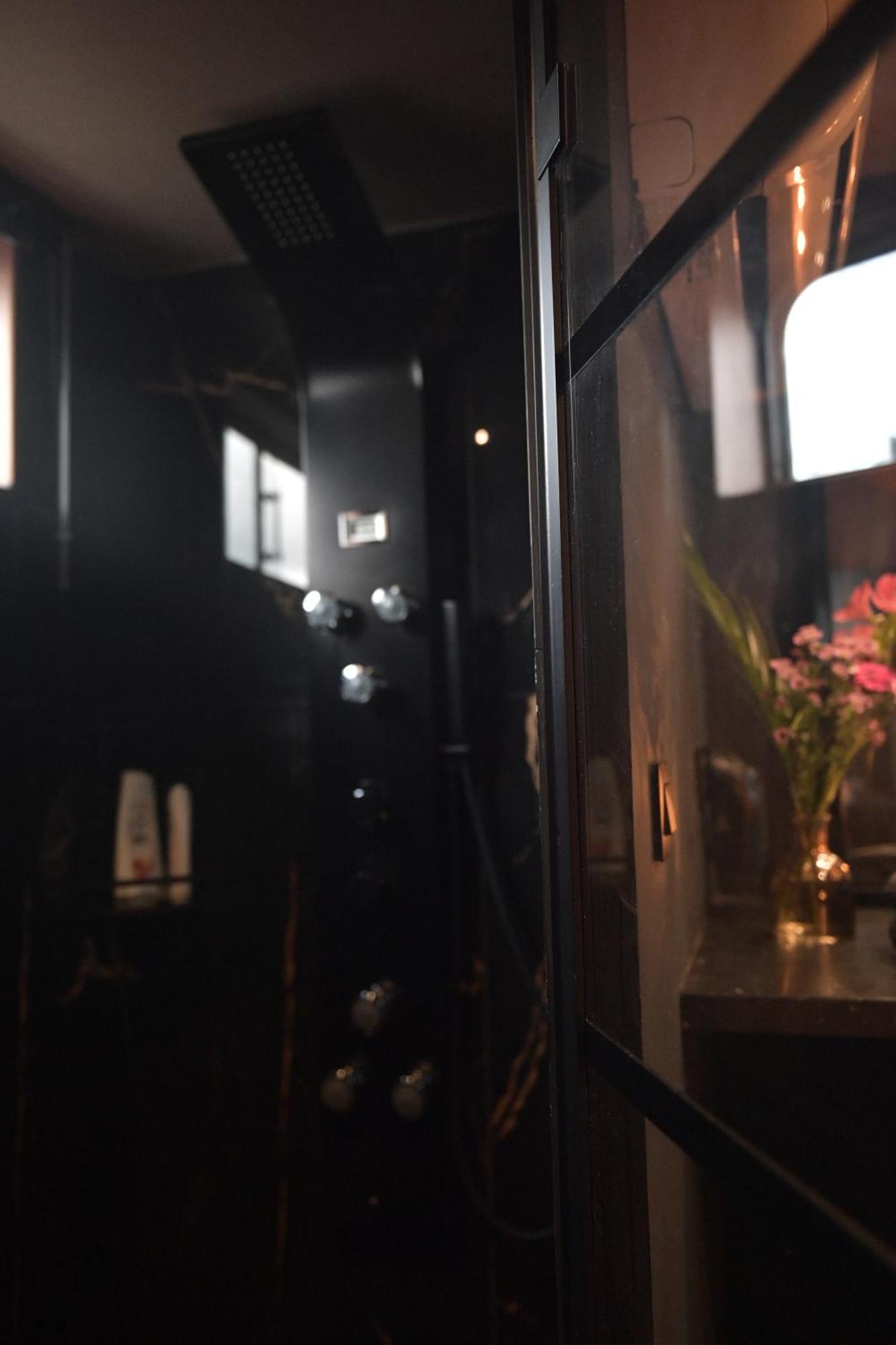 Hotel Euphrate Houseboat Amsterdam Exterior foto